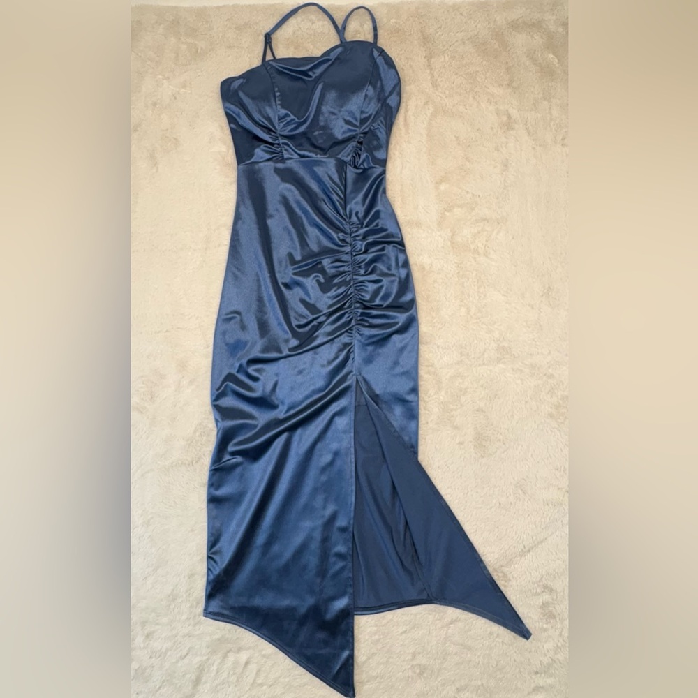 NWT Le Chateau Blue Satin Ruched Asymmetrical Midi Dress Size Small